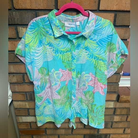 Belle Beach by Kim Gravel Tropical Print Button Down Shirt and Shorts Set - Picture 2 of 8